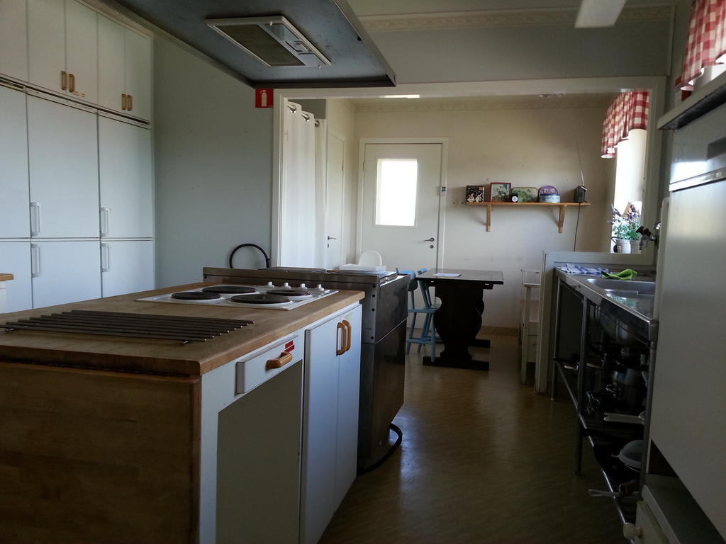 Fjaellbacka Pensionat Och Vandrarhem ภายนอก รูปภาพ