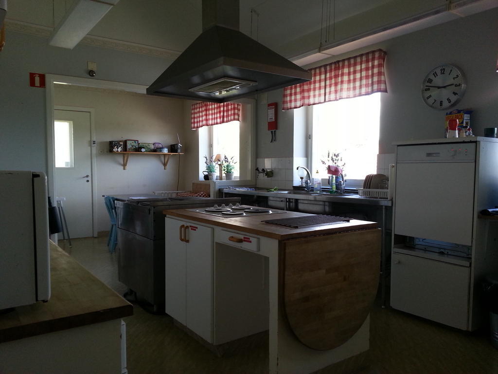 Fjaellbacka Pensionat Och Vandrarhem ภายนอก รูปภาพ